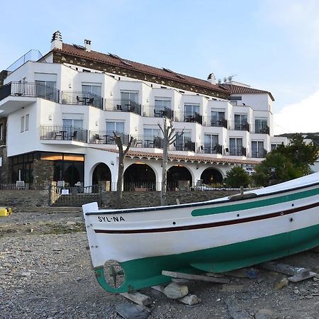 Hotel Llane Petit Кадакес Екстериор снимка
