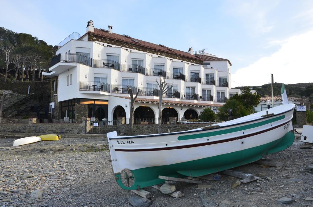 Hotel Llane Petit Кадакес Екстериор снимка