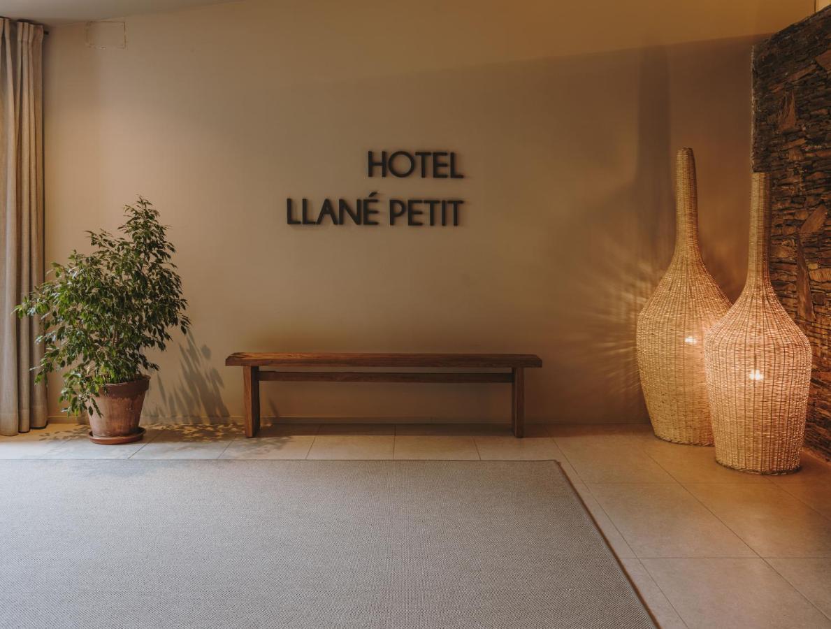 Hotel Llane Petit Кадакес Екстериор снимка