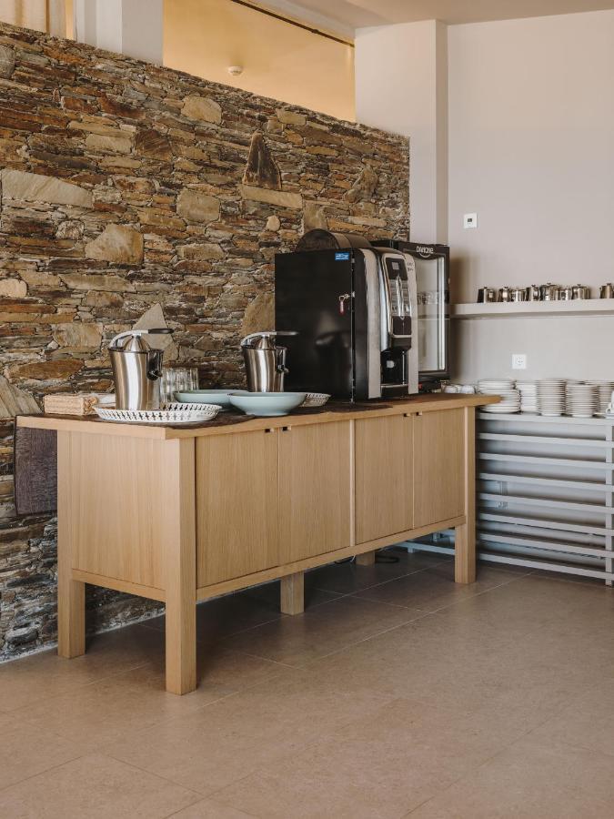 Hotel Llane Petit Кадакес Екстериор снимка