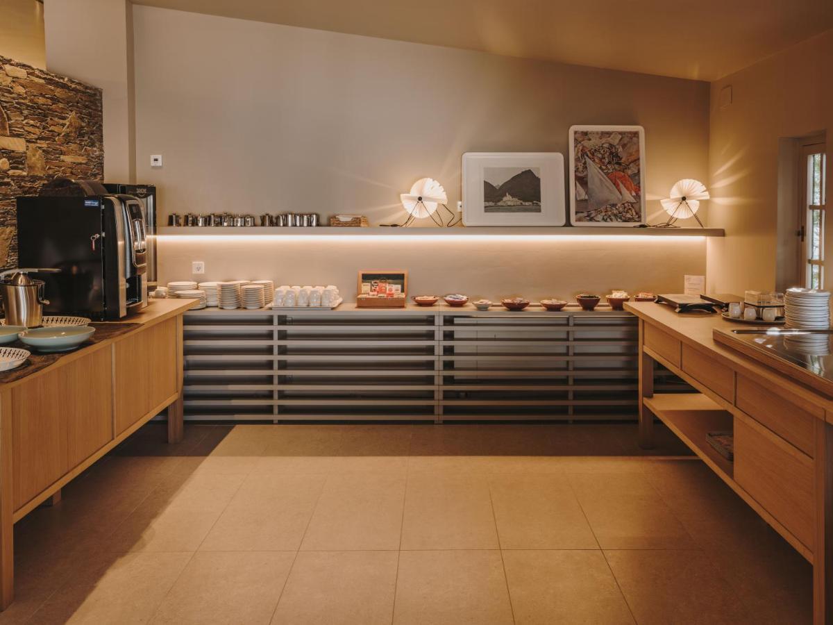 Hotel Llane Petit Кадакес Екстериор снимка